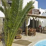 Aparthotel Anemomilos