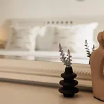 Aparthotel Anemomilos