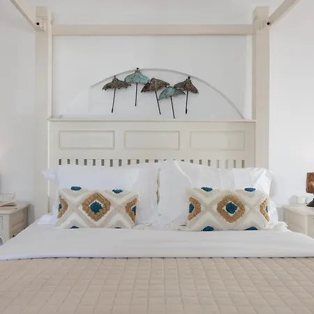 Apart-hotel Anemomilos 2*