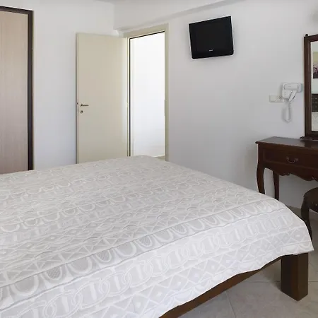 Anemomilos Apart-hotel 2*