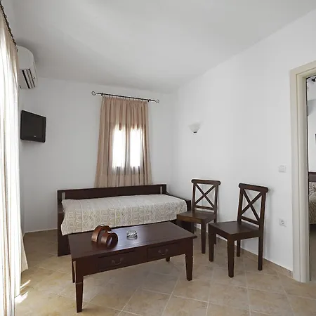 Apart-hotel Anemomilos 2*