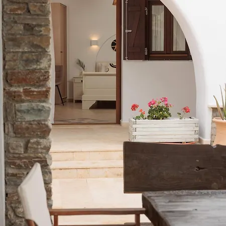 Aparthotel Anemomilos