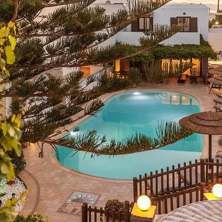 Apartmanhotel Anemomilos Ajía Ána