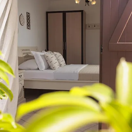 Anemomilos 2* Agia Anna (Naxos)