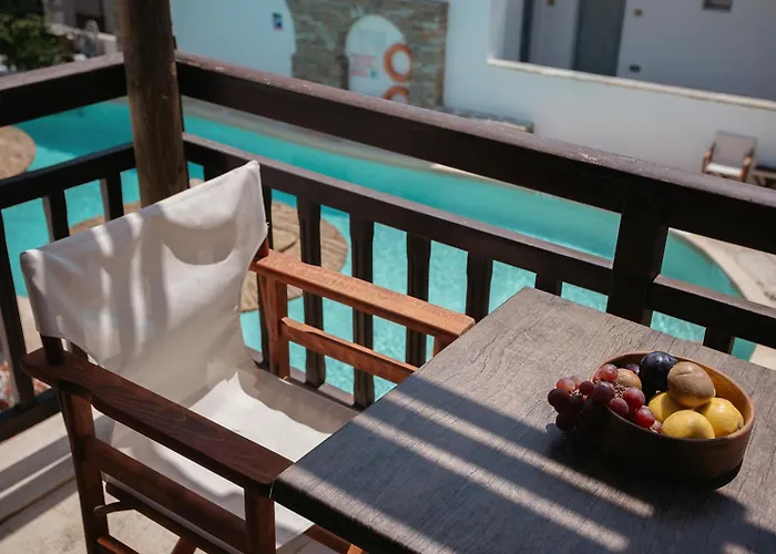 מלון דירות Anemomilos 2*